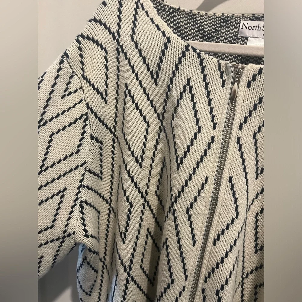 NORTH STYLE Navy and White Front Zip Cardigan with 3/4 Sleeves, 3X